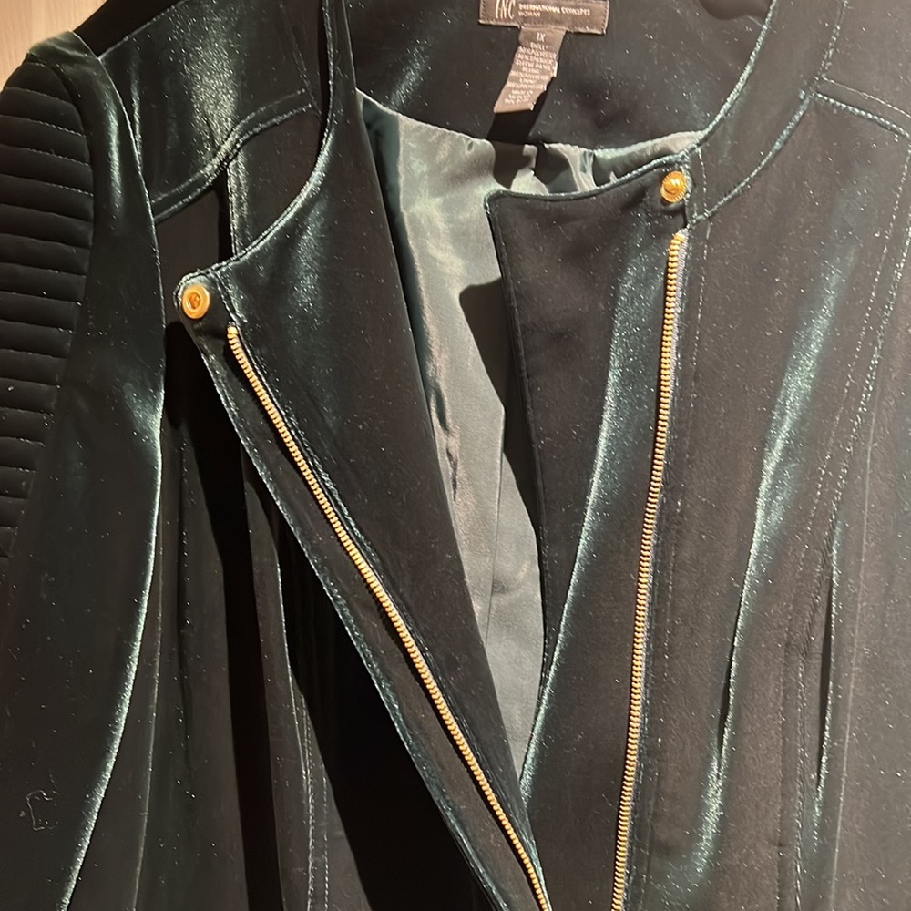 Green velvet jacket by INC 1x - Picture 3 of 6